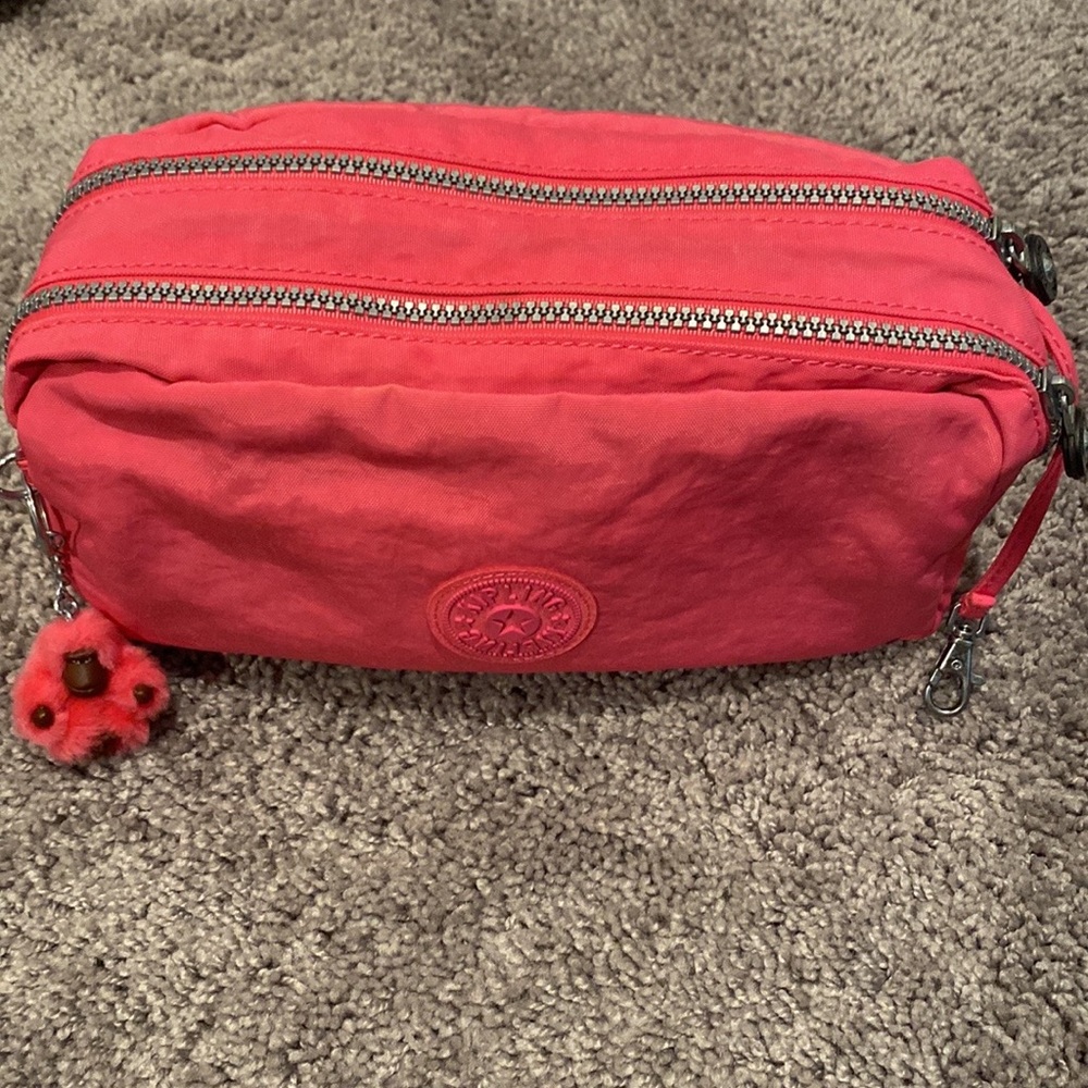 Kipling dual zipper compartment travel pouch